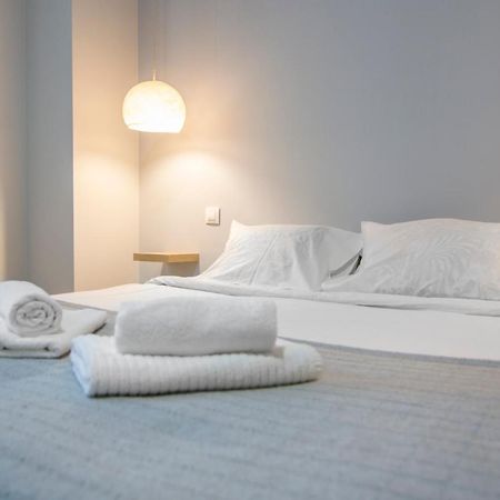 Downtown Host Apartment Valencia Ngoại thất bức ảnh