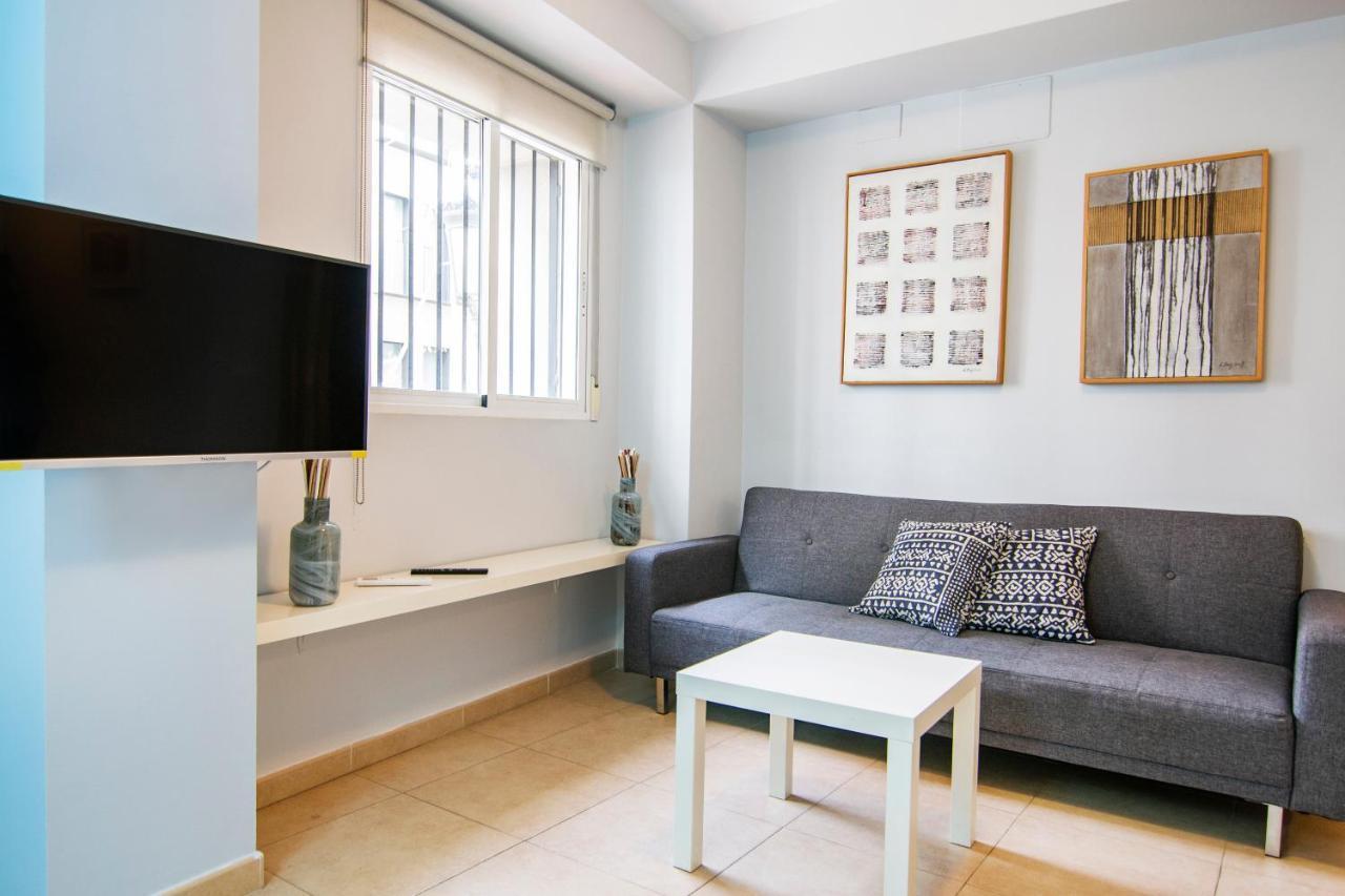 Downtown Host Apartment Valencia Ngoại thất bức ảnh