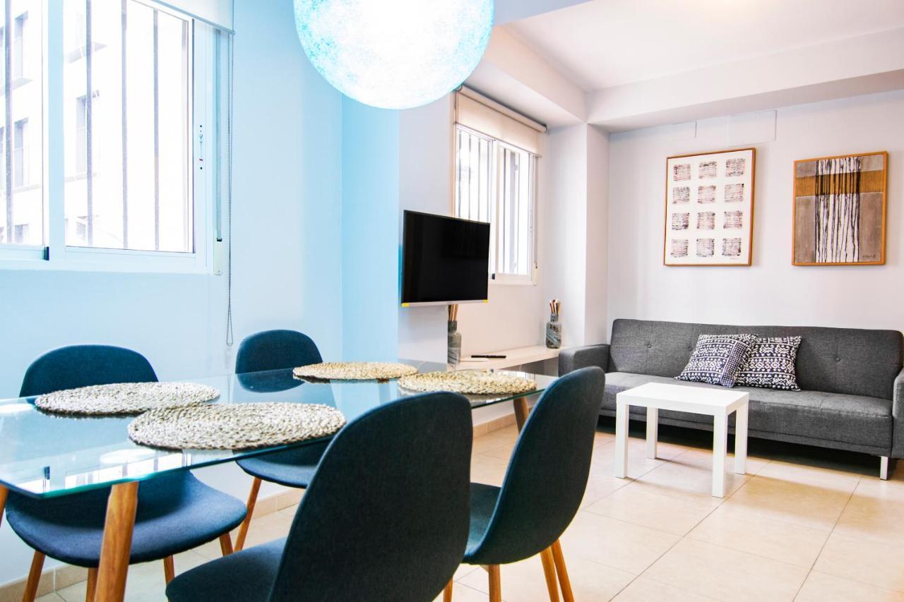 Downtown Host Apartment Valencia Ngoại thất bức ảnh