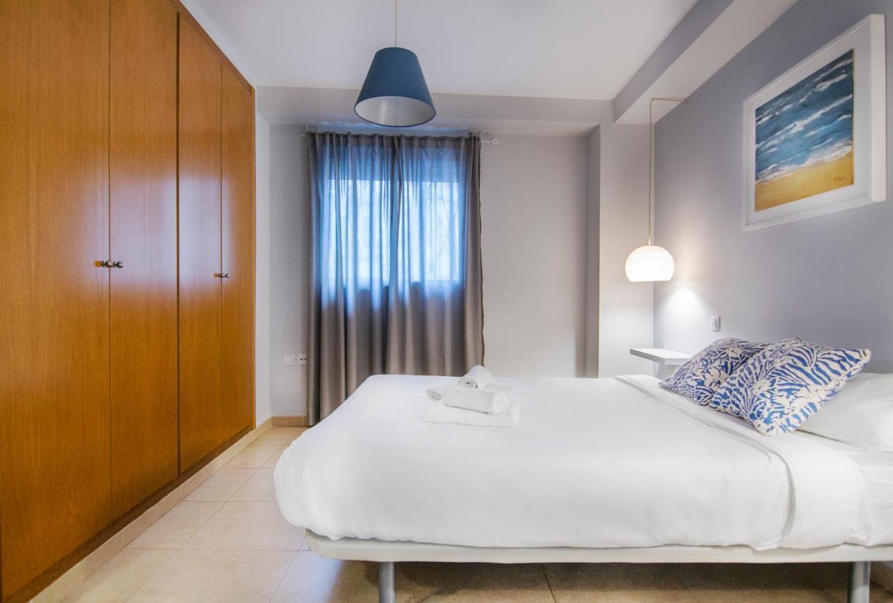 Downtown Host Apartment Valencia Ngoại thất bức ảnh